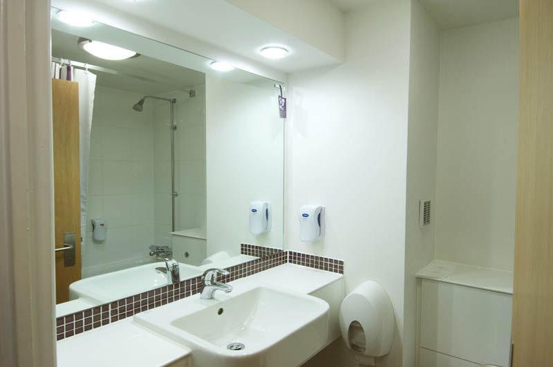 Premier Inn Birmingham Oldbury Oldbury  Buitenkant foto