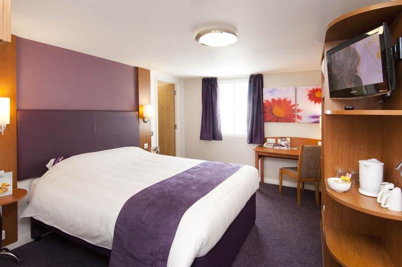 Premier Inn Birmingham Oldbury Oldbury  Buitenkant foto